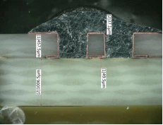 Склеивающая доска с регулируемой глубиной